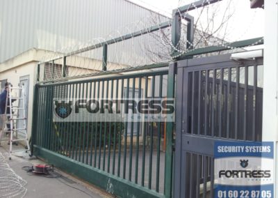 Concertina security gate