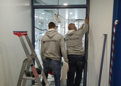 Vitroplus Doortal glass door installation